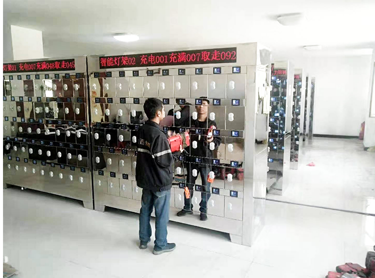 礦燈充電柜（不銹鋼材質(zhì)）